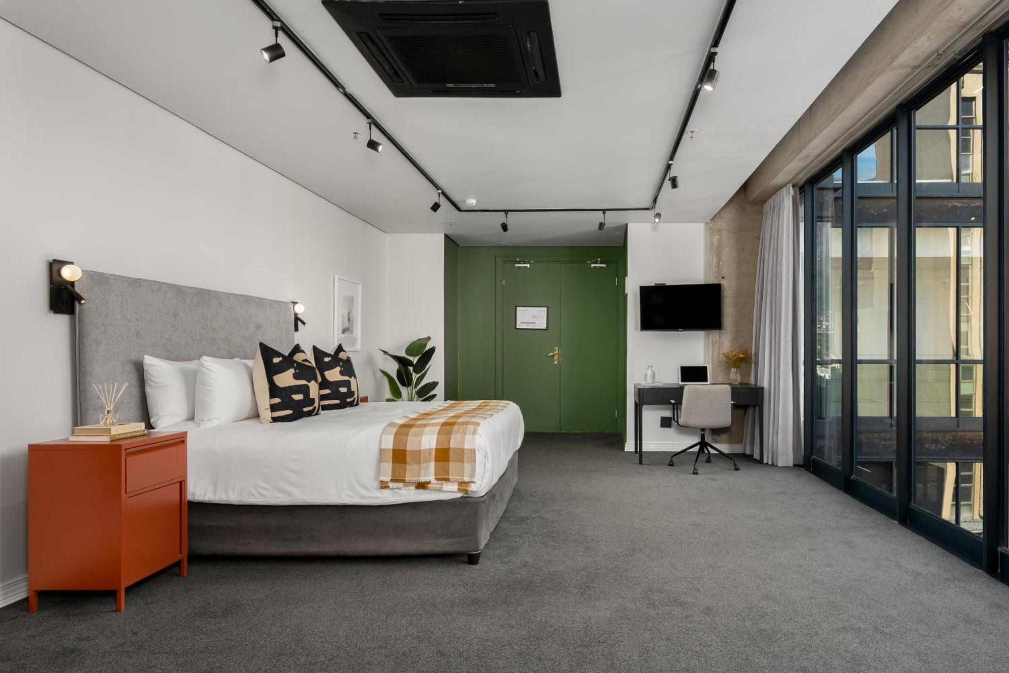 ホテル Neighbourgood Loop Street ケープタウン 部屋 写真